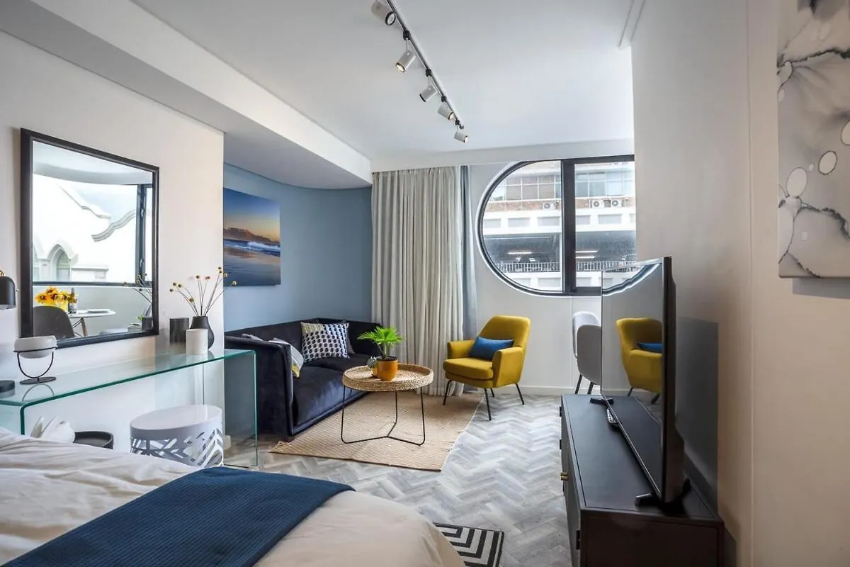 Elegant City Pad Cape Town Apartment